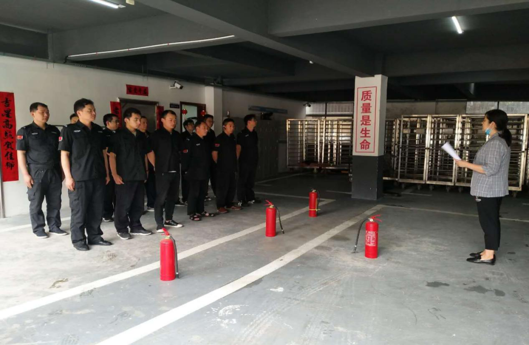 遠(yuǎn)程監(jiān)控,報警巡邏,清機(jī)加鈔,清分整點(diǎn),憑證寄庫,頭寸箱寄庫,商鋪安保,智能家居